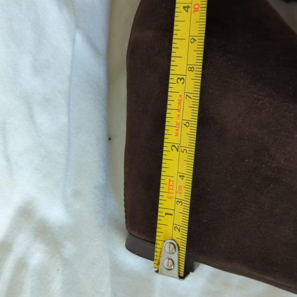 Check Out These Brown Suede Heels - Picture 3 of 6